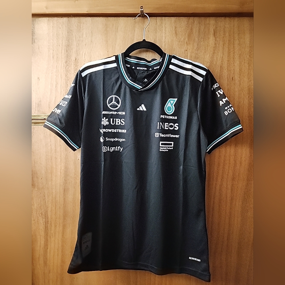 MERCEDES - AMG PETRONAS FORMULA ONE TEAM DRIVER JERSEY